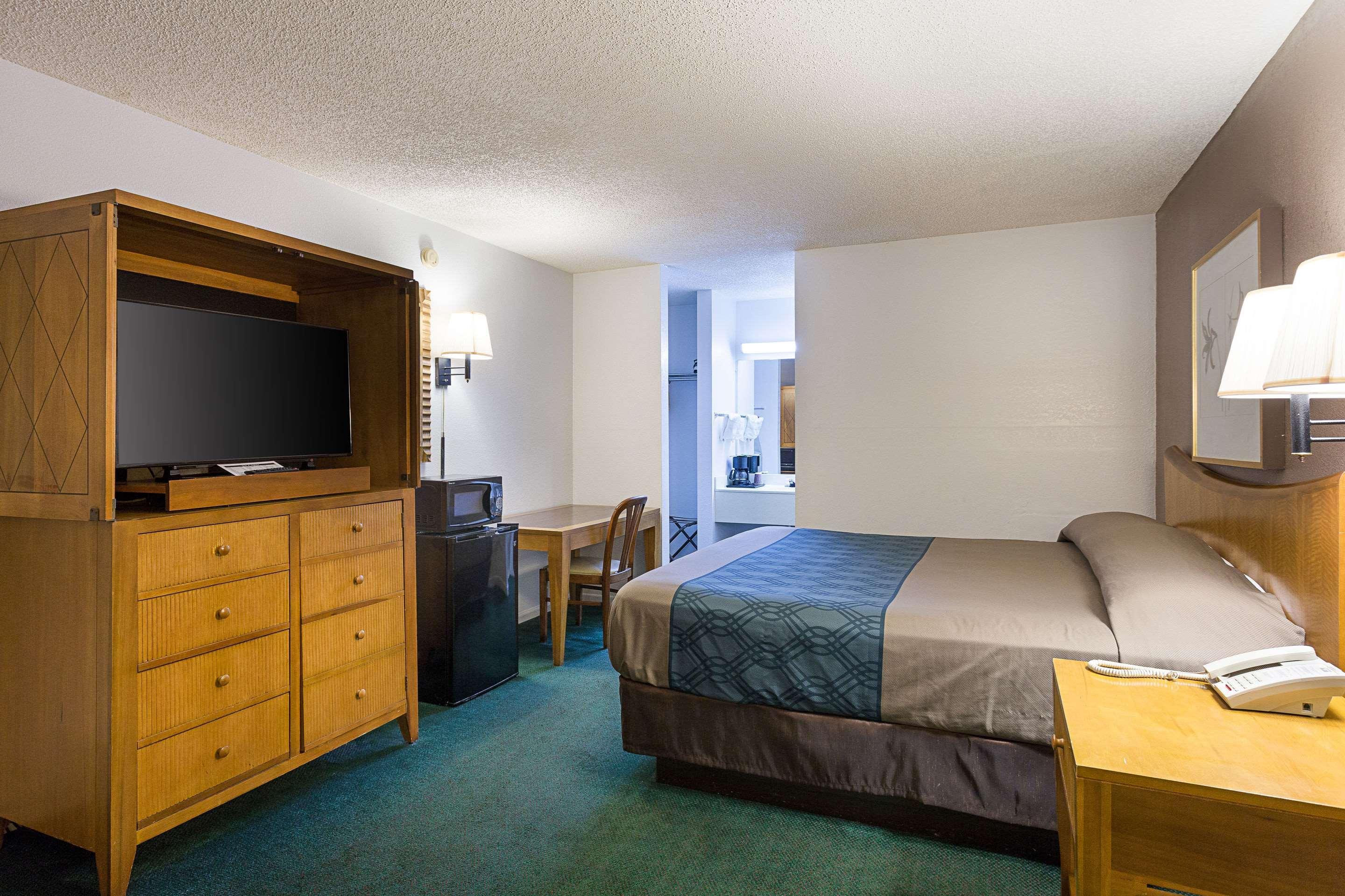 Rodeway Inn Lake City I-75 Ngoại thất bức ảnh