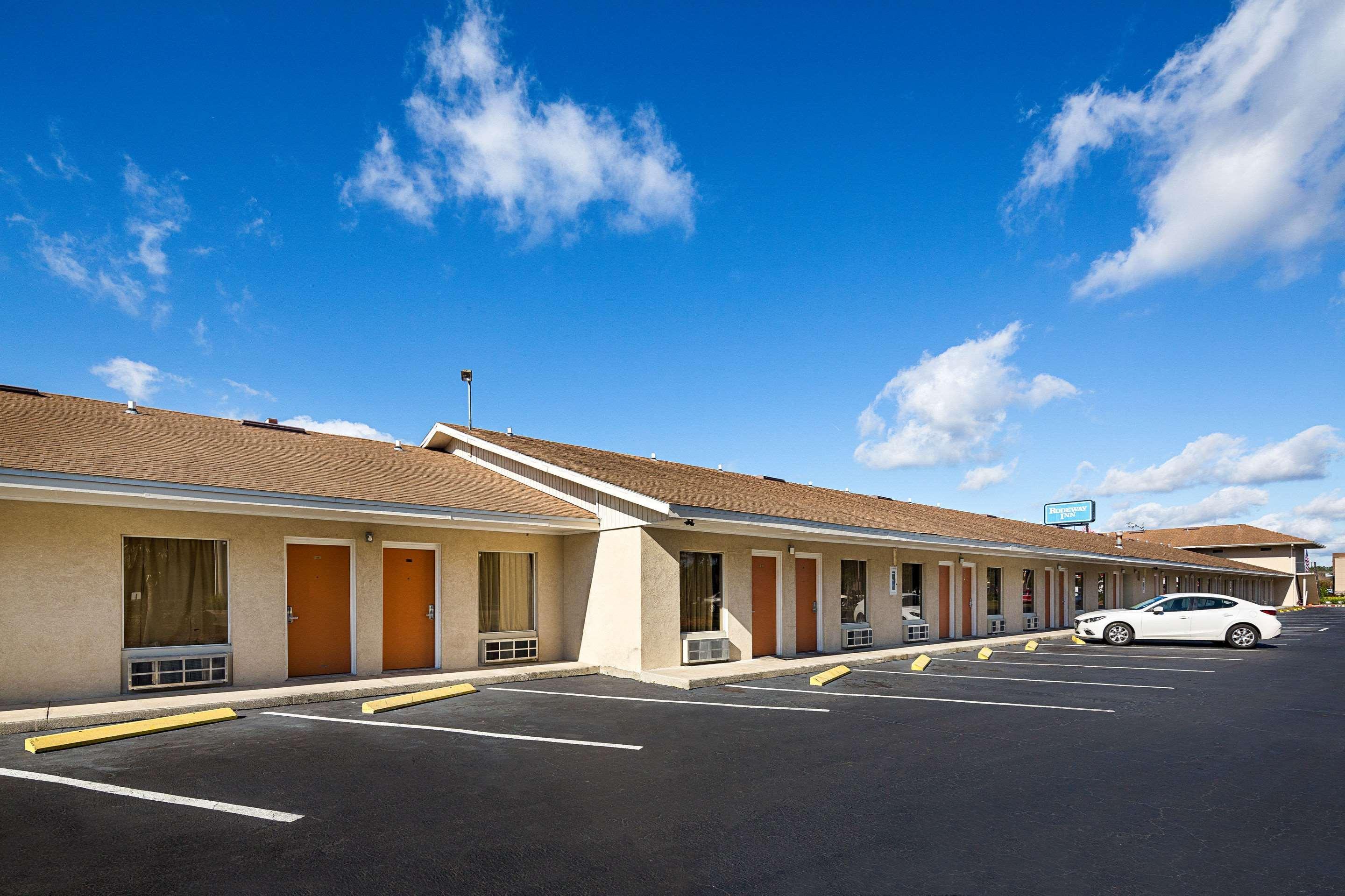 Rodeway Inn Lake City I-75 Ngoại thất bức ảnh