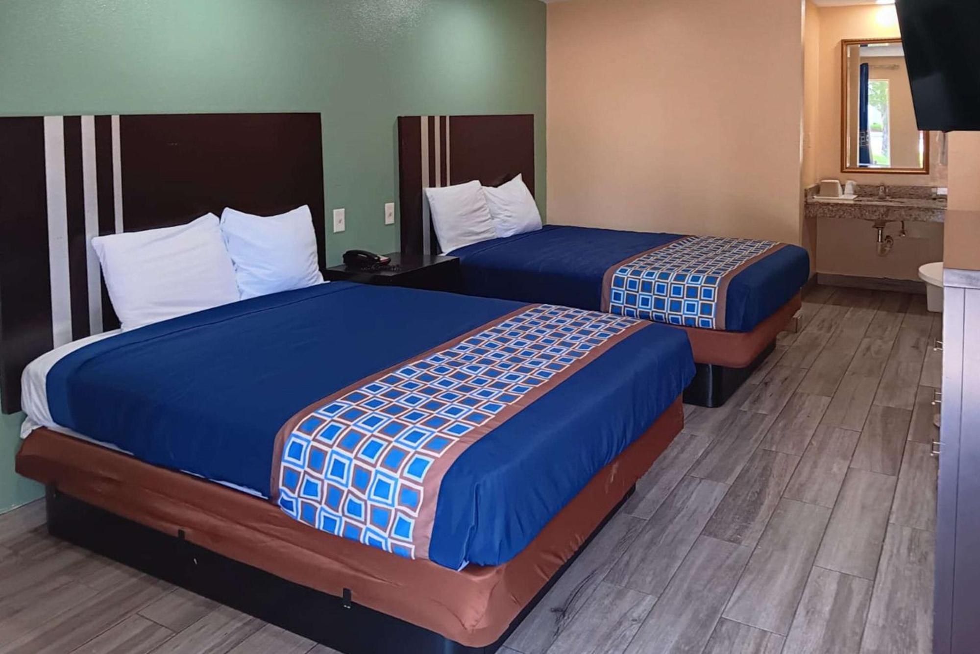 Rodeway Inn Lake City I-75 Ngoại thất bức ảnh